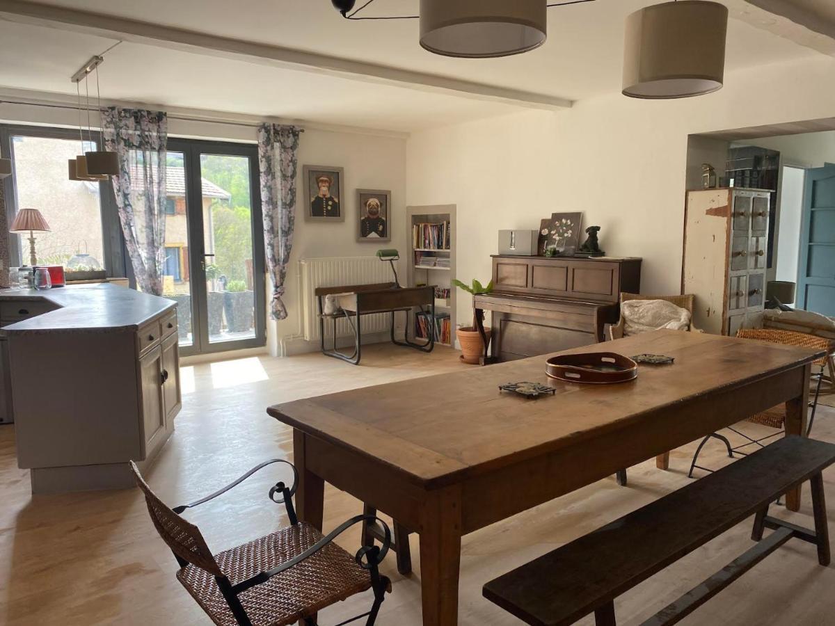 Casa vacanze Maison Sur Cour Courzieu